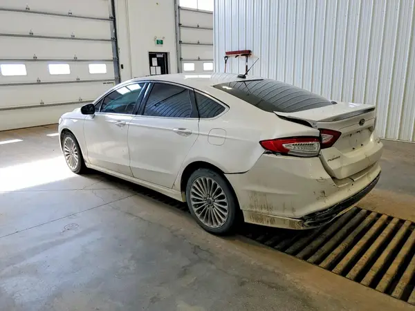 3FA6P0D94GR270623 2016 FORD FUSION - Image 2