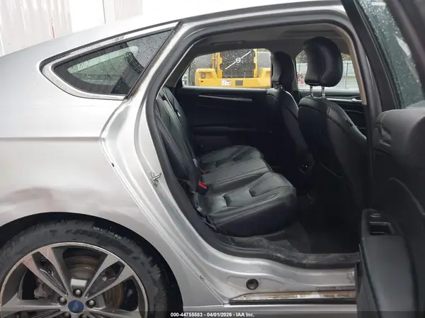3FA6P0D94KR241597 2019 FORD FUSION - Image 8