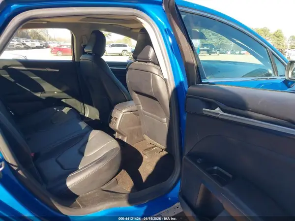 3FA6P0D94LR137287 2020 FORD FUSION - Image 8