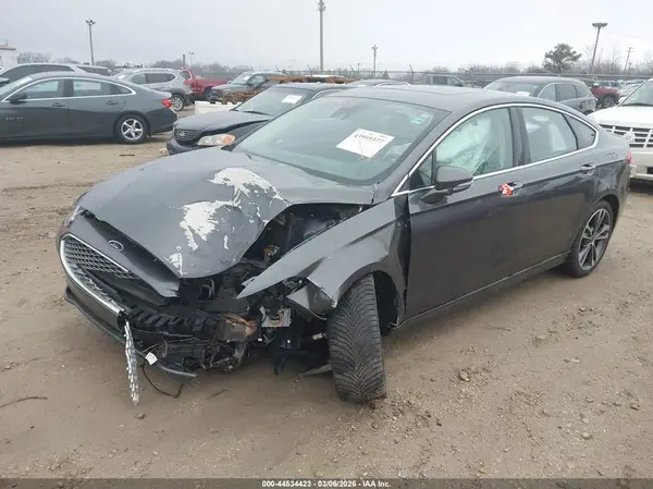 3FA6P0D94LR258286 2020 FORD FUSION - Image 2