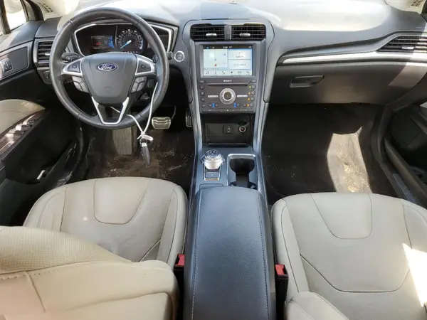 3FA6P0D95HR208813 2017 FORD FUSION - Image 8