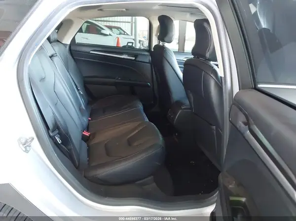 3FA6P0D95JR188603 2018 FORD FUSION - Image 8