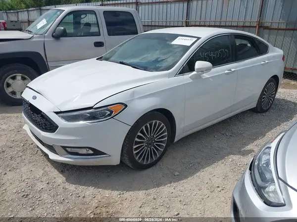 3FA6P0D95JR268760 2018 FORD FUSION - Image 2