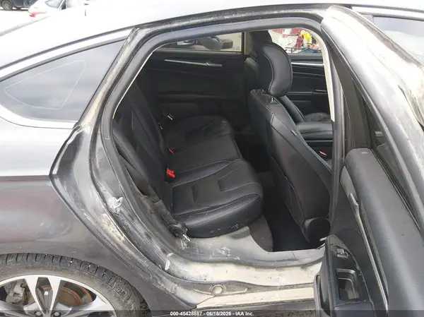 3FA6P0D95KR117791 2019 FORD FUSION - Image 8
