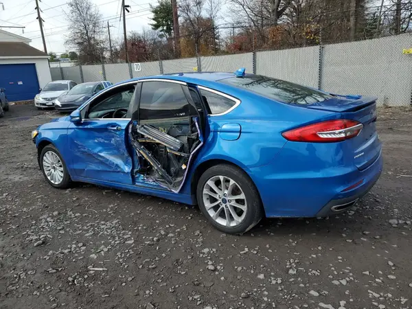 3FA6P0D95LR131093 2020 FORD FUSION - Image 2