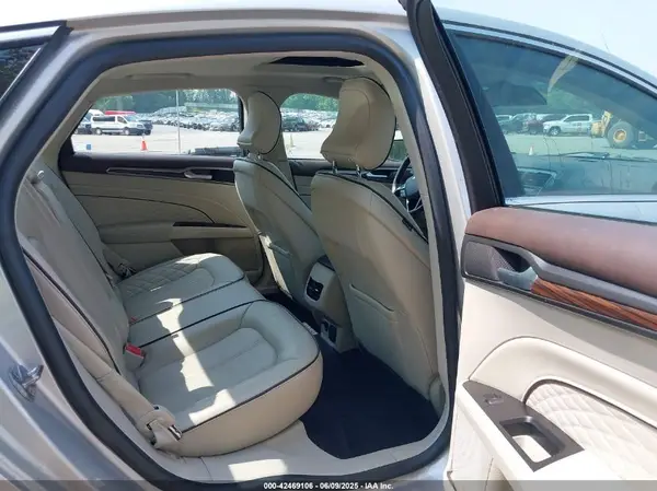3FA6P0D96HR177619 2017 FORD FUSION - Image 8