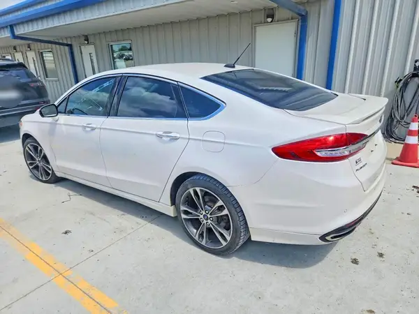 3FA6P0D96HR209145 2017 FORD FUSION - Image 2