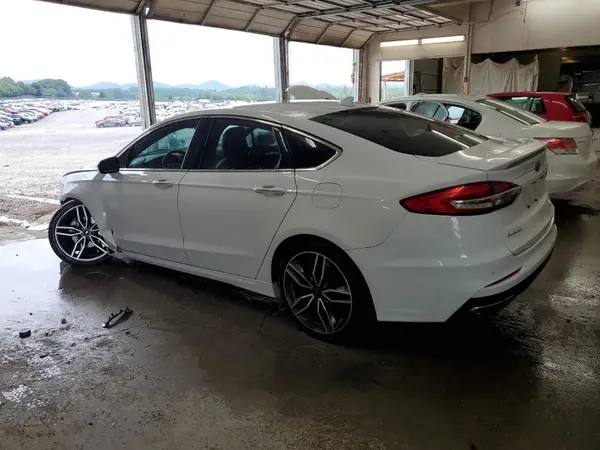 3FA6P0D96KR205863 2019 FORD FUSION - Image 2