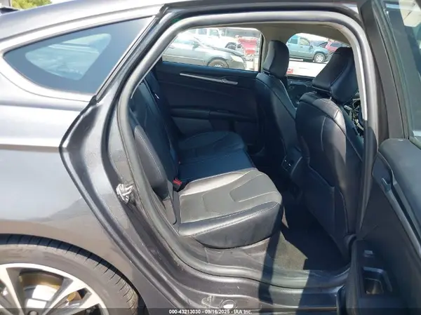 3FA6P0D96LR138599 2020 FORD FUSION - Image 8