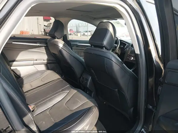 3FA6P0D96LR174230 2020 FORD FUSION - Image 8