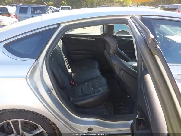 3FA6P0D97GR138228 2016 FORD FUSION - Image 8