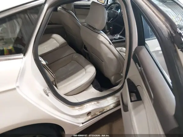 3FA6P0D97HR208960 2017 FORD FUSION - Image 8