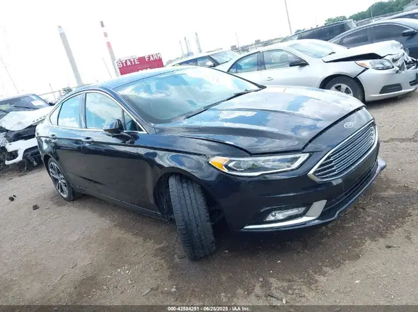 3FA6P0D97HR272643 2017 FORD FUSION - Image 1