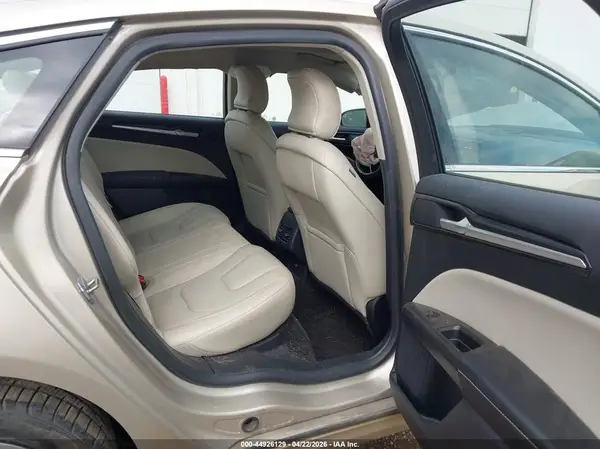 3FA6P0D97JR143467 2018 FORD FUSION - Image 8
