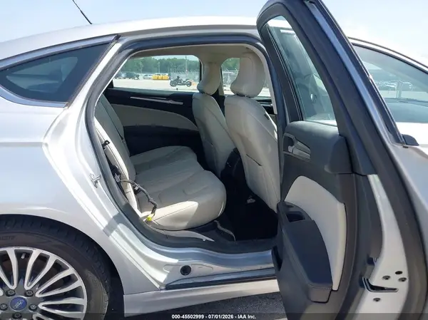 3FA6P0D97JR168403 2018 FORD FUSION - Image 8