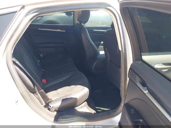 3FA6P0D97KR138979 2019 FORD FUSION - Image 8