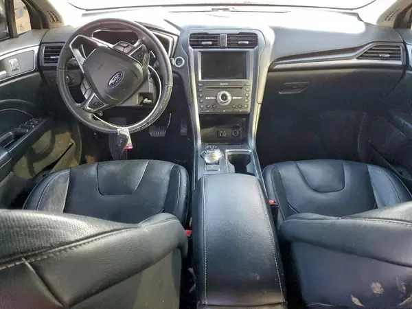 3FA6P0D97KR143258 2019 FORD FUSION - Image 8