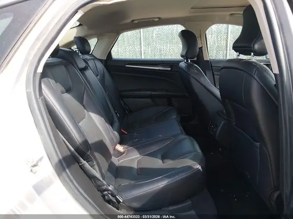 3FA6P0D97KR184537 2019 FORD FUSION - Image 8