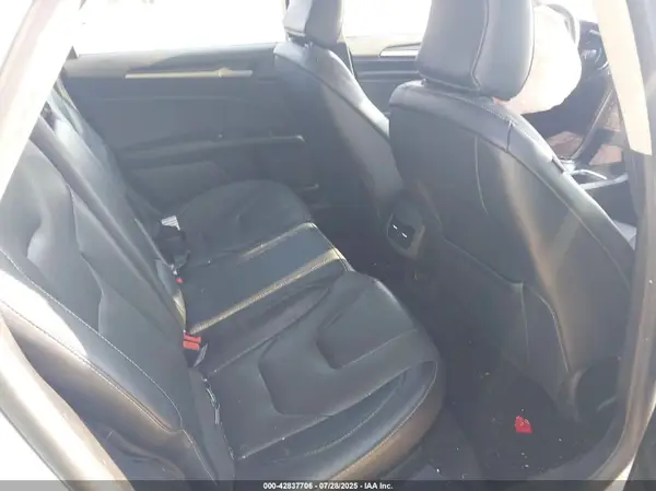3FA6P0D97LR136621 2020 FORD FUSION - Image 8