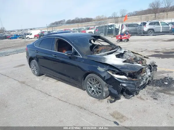 3FA6P0D97LR199475 2020 FORD FUSION - Image 1