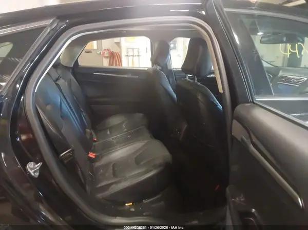 3FA6P0D97LR204738 2020 FORD FUSION - Image 8