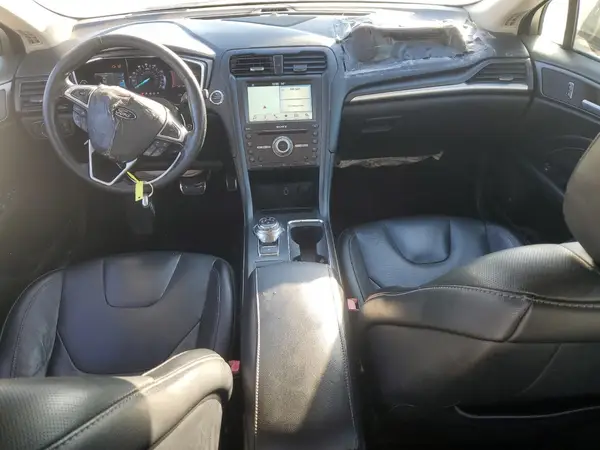 3FA6P0D98JR112518 2018 FORD FUSION - Image 8