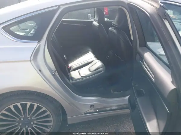 3FA6P0D98JR155823 2018 FORD FUSION - Image 8