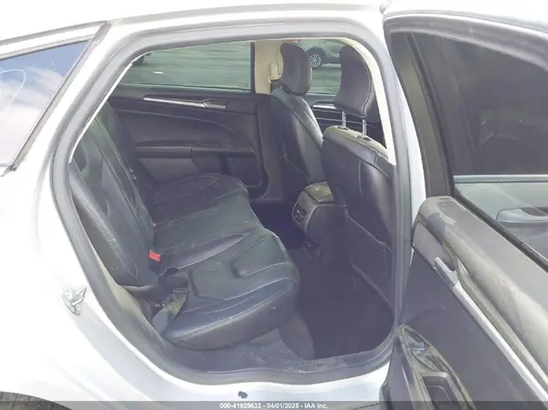 3FA6P0D98JR206740 2018 FORD FUSION - Image 8