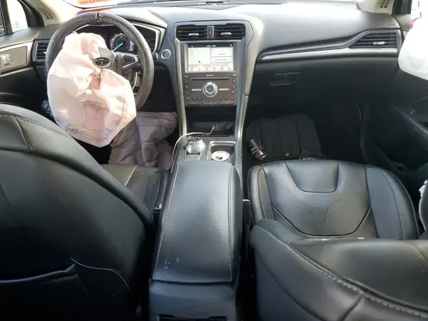 3FA6P0D98KR153023 2019 FORD FUSION - Image 8