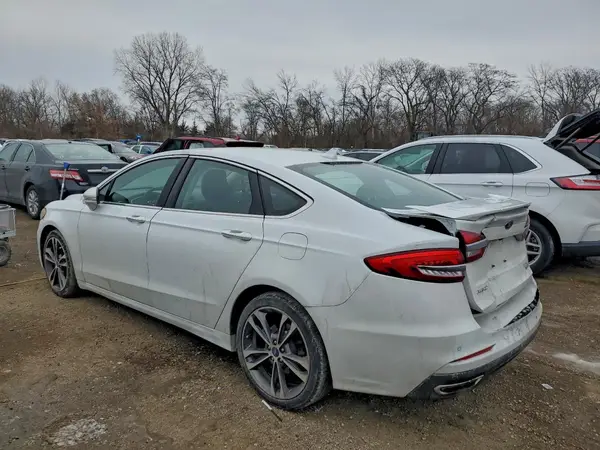 3FA6P0D98KR220669 2019 FORD FUSION - Image 2