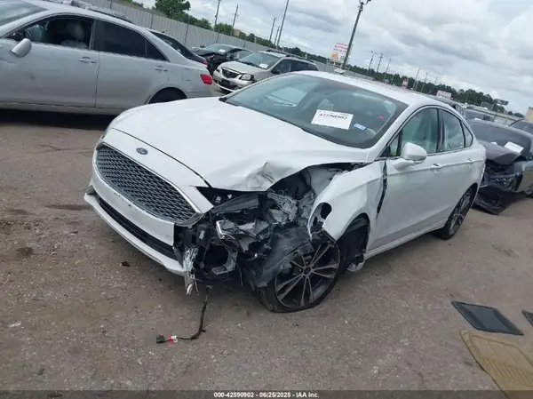 3FA6P0D98LR151810 2020 FORD FUSION - Image 2