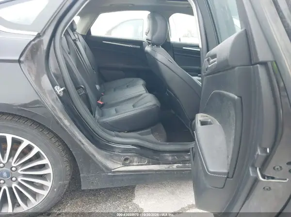 3FA6P0D99JR155779 2018 FORD FUSION - Image 8