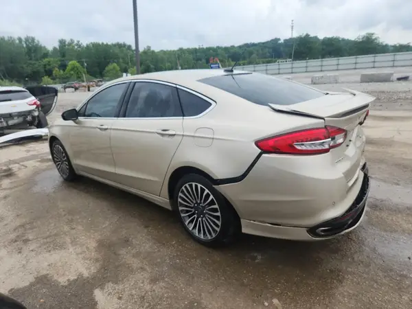 3FA6P0D99JR205600 2018 FORD FUSION - Image 2