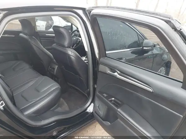3FA6P0D99JR241593 2018 FORD FUSION - Image 8