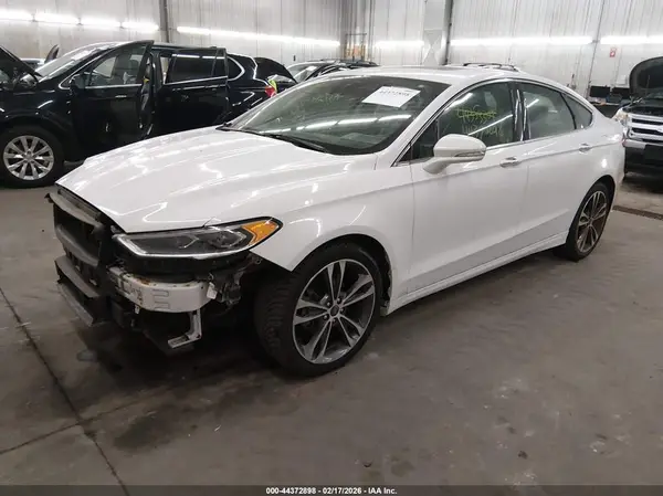 3FA6P0D99KR186953 2019 FORD FUSION - Image 2