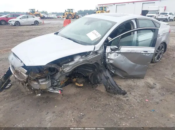 3FA6P0D99LR138127 2020 FORD FUSION - Image 2