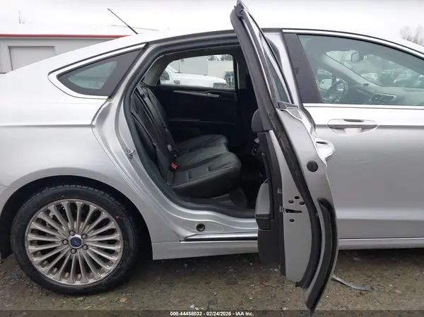 3FA6P0D9XGR268858 2016 FORD FUSION - Image 8