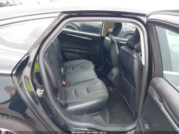 3FA6P0D9XHR243363 2017 FORD FUSION - Image 8