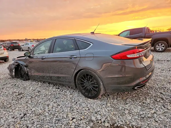 3FA6P0D9XHR310690 2017 FORD FUSION - Image 2