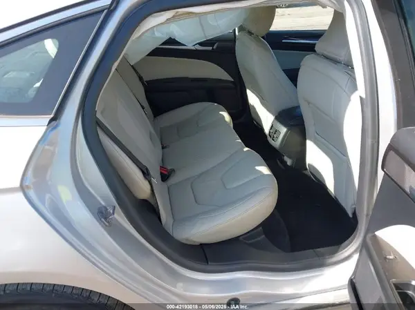 3FA6P0D9XJR154849 2018 FORD FUSION - Image 8