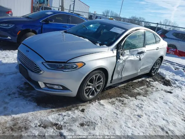 3FA6P0D9XJR155161 2018 FORD FUSION - Image 2