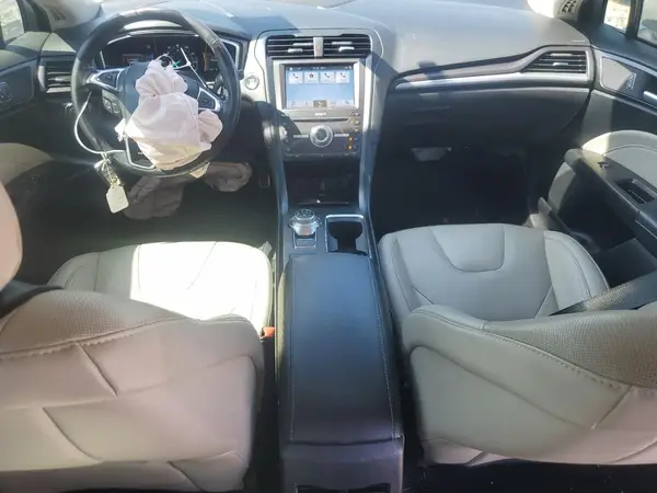 3FA6P0D9XJR155435 2018 FORD FUSION - Image 8