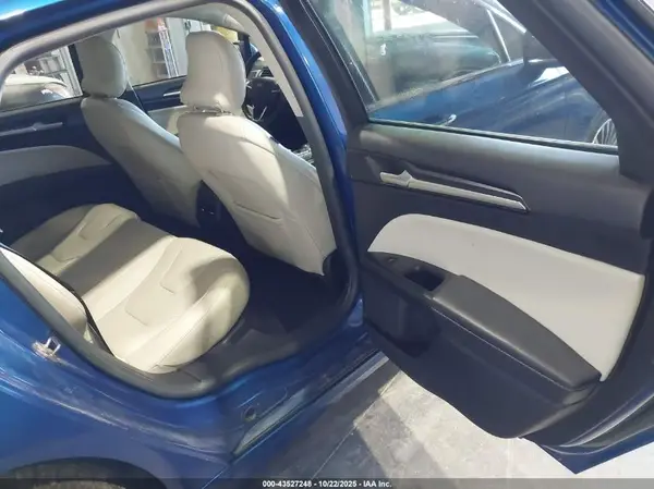 3FA6P0D9XJR205914 2018 FORD FUSION - Image 8