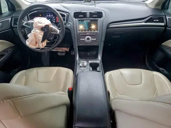 3FA6P0D9XJR233597 2018 FORD FUSION - Image 8