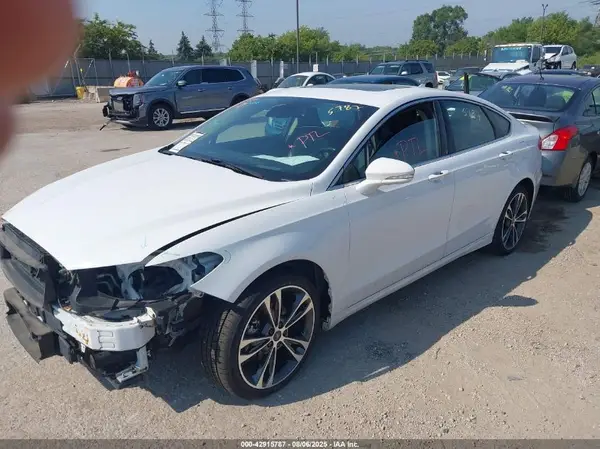 3FA6P0D9XKR104714 2019 FORD FUSION - Image 2