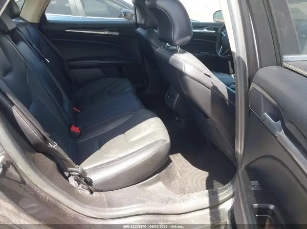 3FA6P0D9XKR152617 2019 FORD FUSION - Image 8