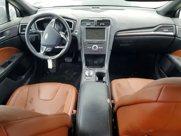 3FA6P0D9XKR225985 2019 FORD FUSION - Image 8