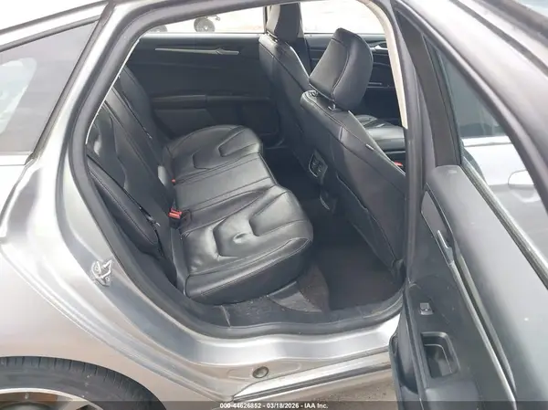 3FA6P0D9XLR133860 2020 FORD FUSION - Image 8
