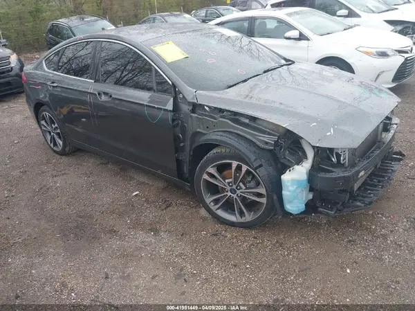 3FA6P0D9XLR137973 2020 FORD FUSION - Image 1