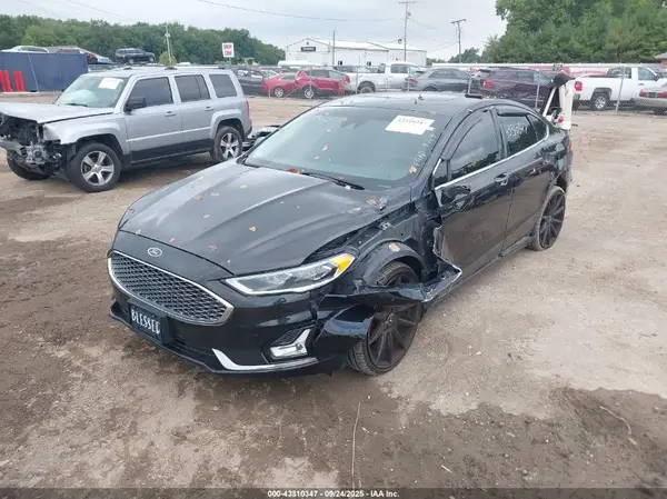 3FA6P0D9XLR192696 2020 FORD FUSION - Image 2